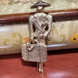 Vintage Woman’s Brooch